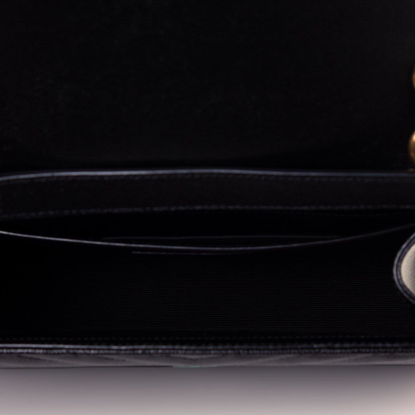 Grain De Poudre Matelasse Chevron Medium Monogram Satchel Black