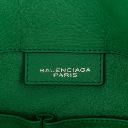 Balenciaga Veau Papier A4 Zip Around Tote Pomme 6 of 7