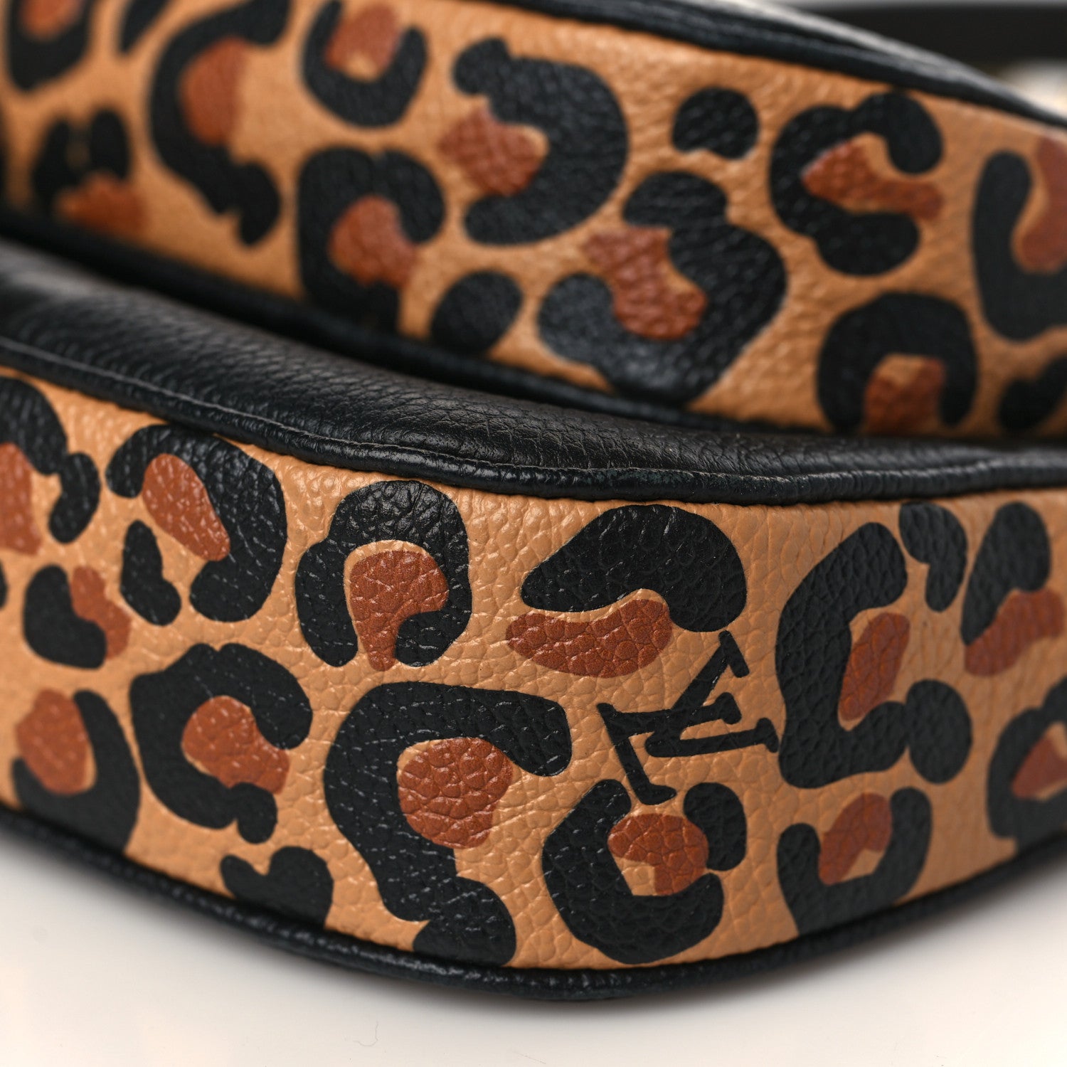 Louis Vuitton Empreinte Monogram Giant Wild At Heart Multi Pochette Accessories Black 9 of 9