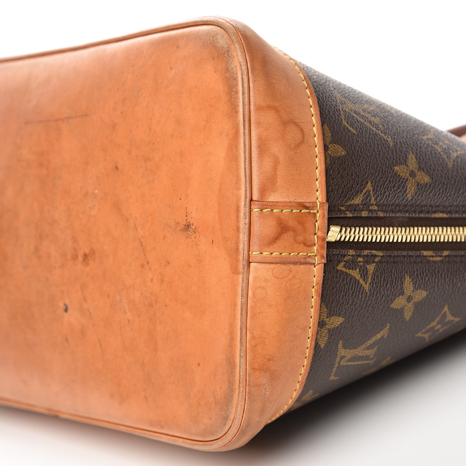Louis Vuitton Monogram Alma PM 7 of 11