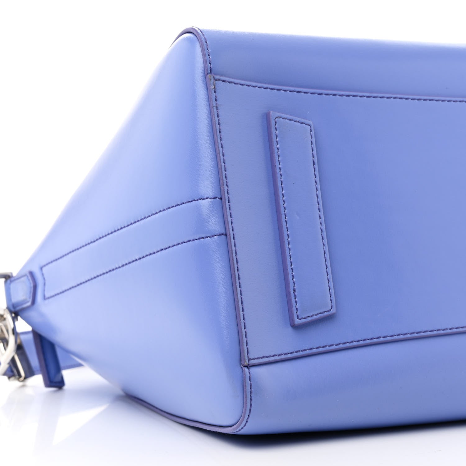 Givenchy Shiny Lord Calfskin Medium Antigona Lilac 9 of 10