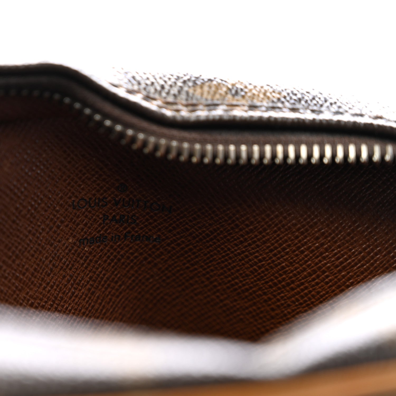 Louis Vuitton Monogram Danube 21 6 of 11