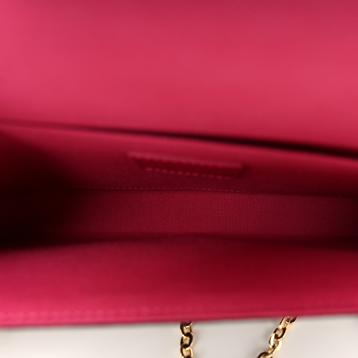 Monogram 2021 Christmas Animation Hollywood Pochette Felicie Chain Wallet Fuchsia