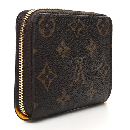 Louis Vuitton Monogram 2022 Christmas Animation New York Soho Zippy Coin Purse Yellow 3 of 8