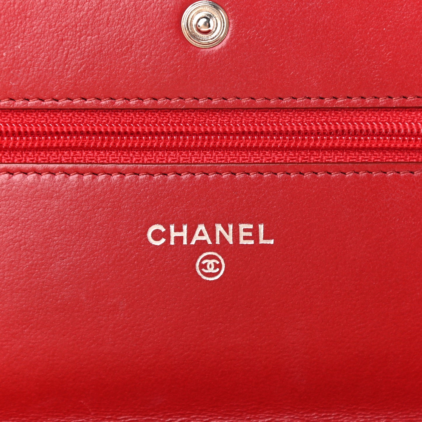 Lambskin Quilted Wallet On Chain WOC Red