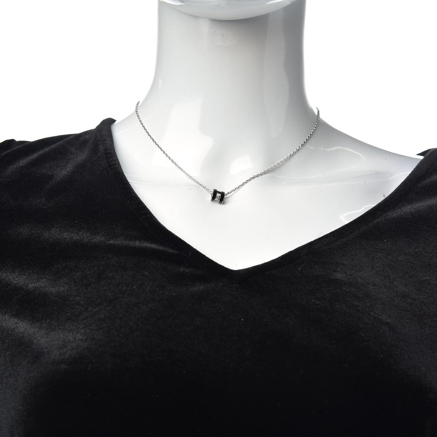 Lacquered Palladium Mini Pop H Pendant Necklace Black