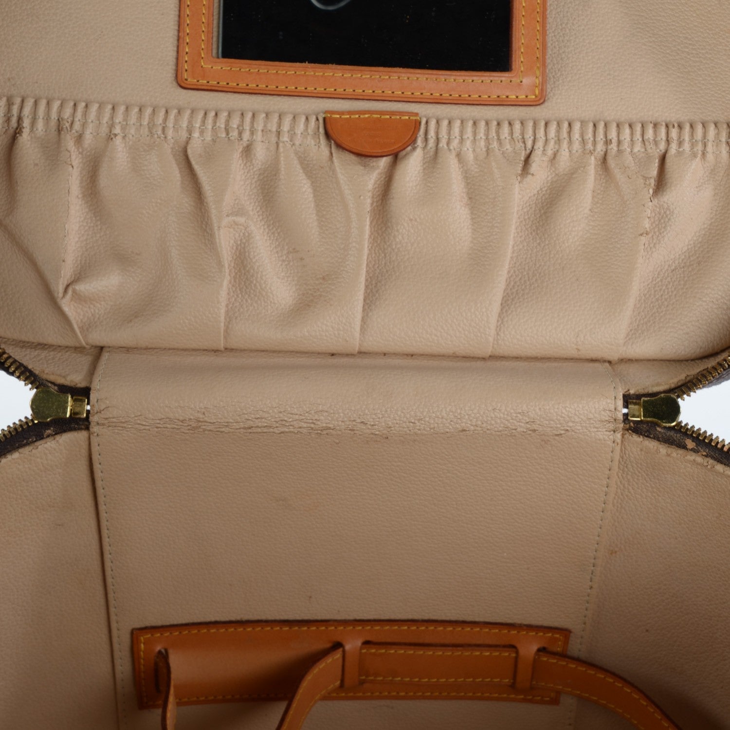Louis Vuitton Monogram Nice 9 of 10