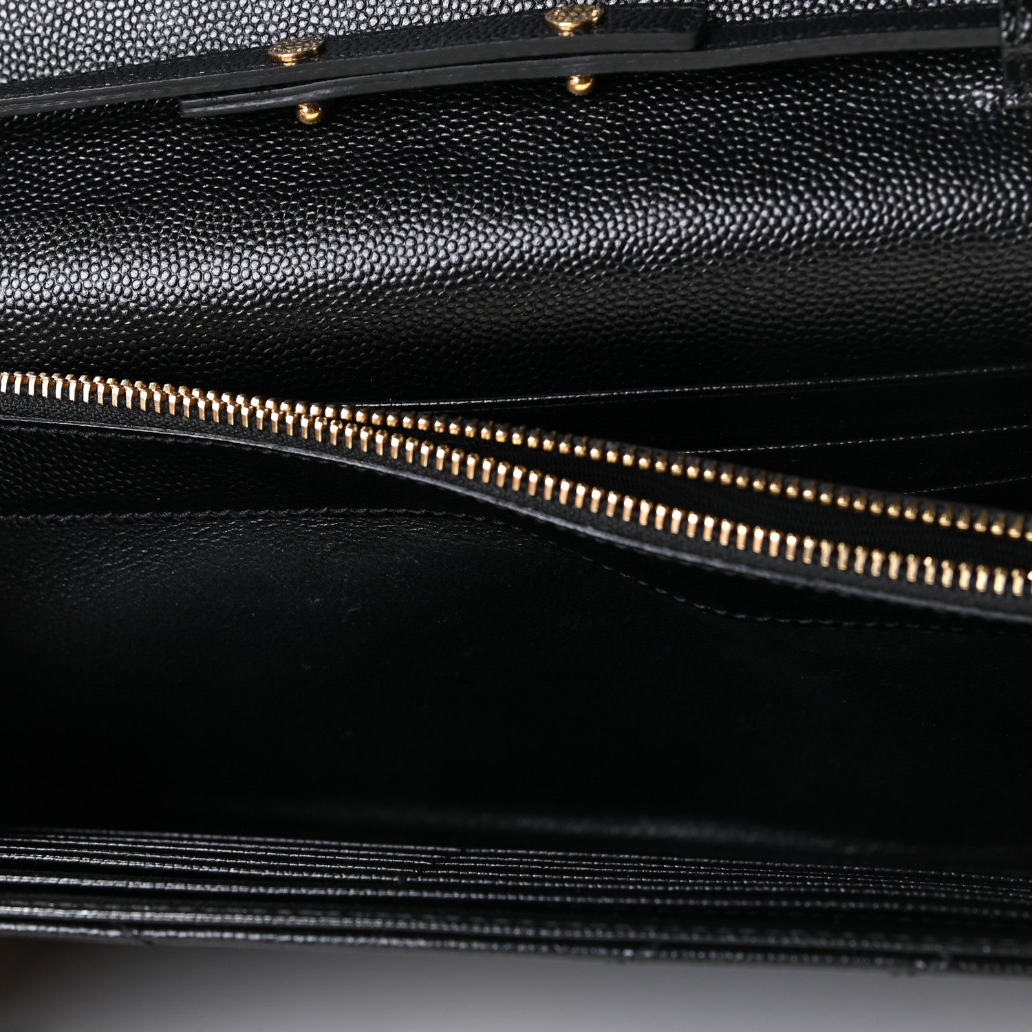 Saint Laurent Grain De Poudre Matelasse Chevron Monogram Chain Wallet Black 7 of 11