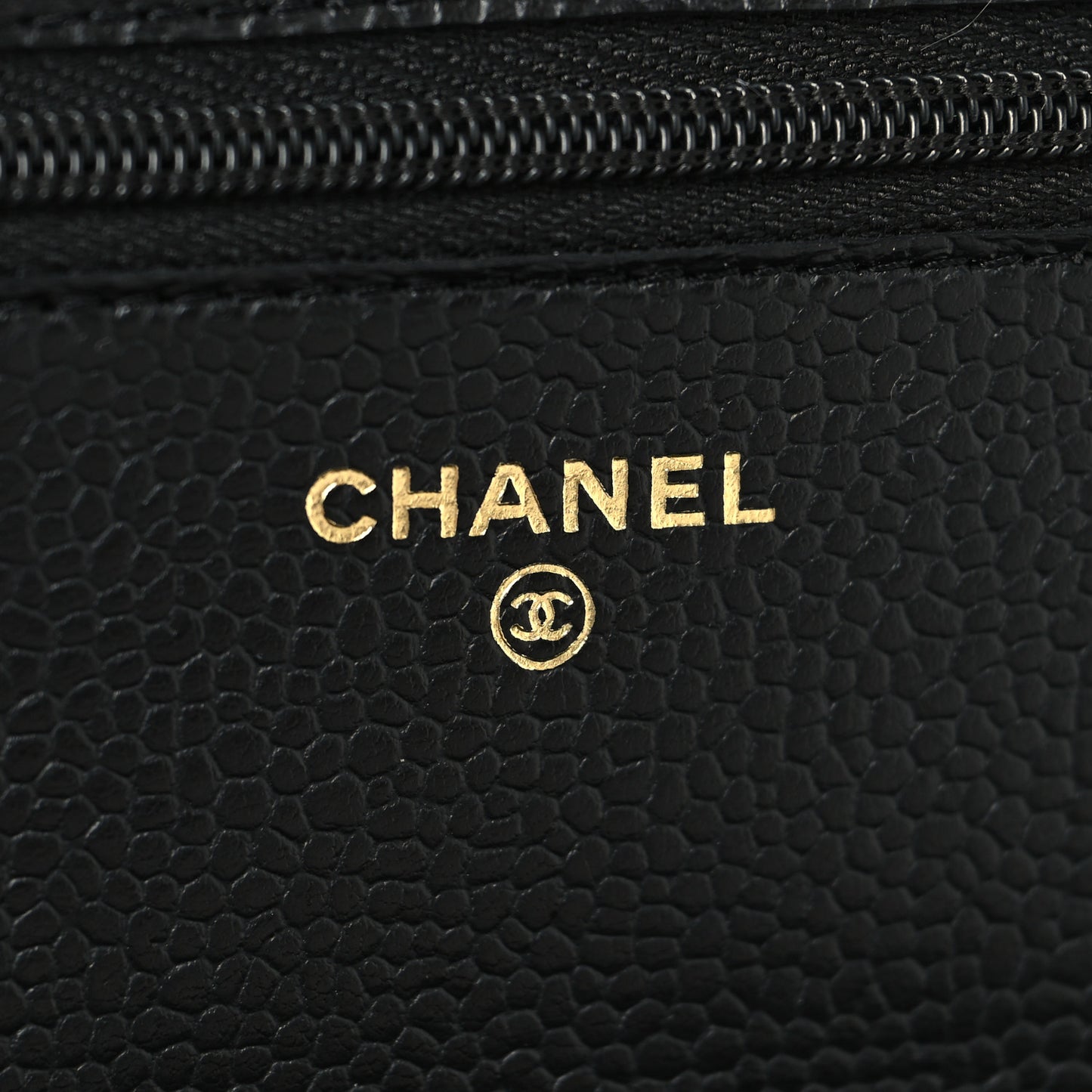 Caviar Quilted CC Turnlock Wallet On Chain WOC Black
