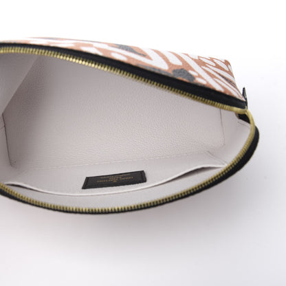 Louis Vuitton Monogram Giant Crafty Cosmetic Pouch Crème Caramel 4 of 5