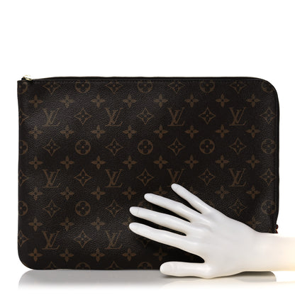 Louis Vuitton Monogram Etui Voyage MM Pouch 2 of 10