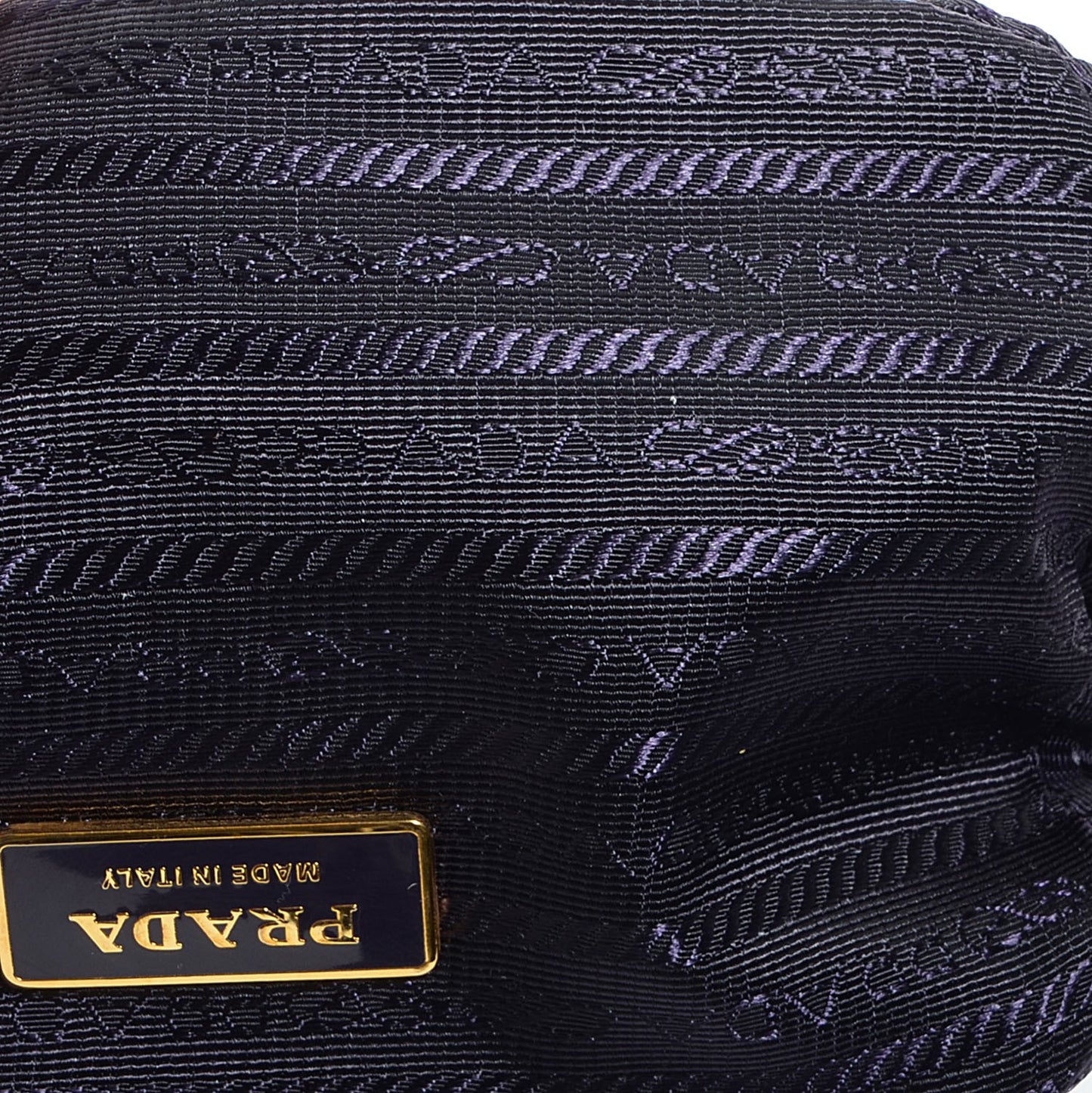 Nappa Rosette Camera Crossbody Viola