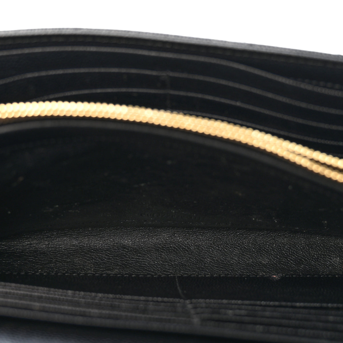 Saint Laurent Grain De Poudre Matelasse Chevron Monogram Chain Wallet Black 5 of 13
