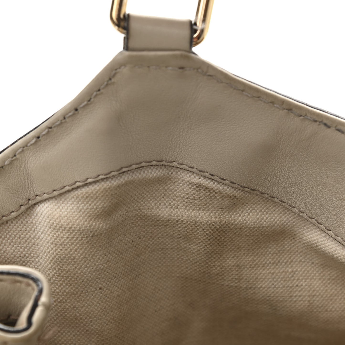 Guccissima Medium Sukey Tote Mystic White