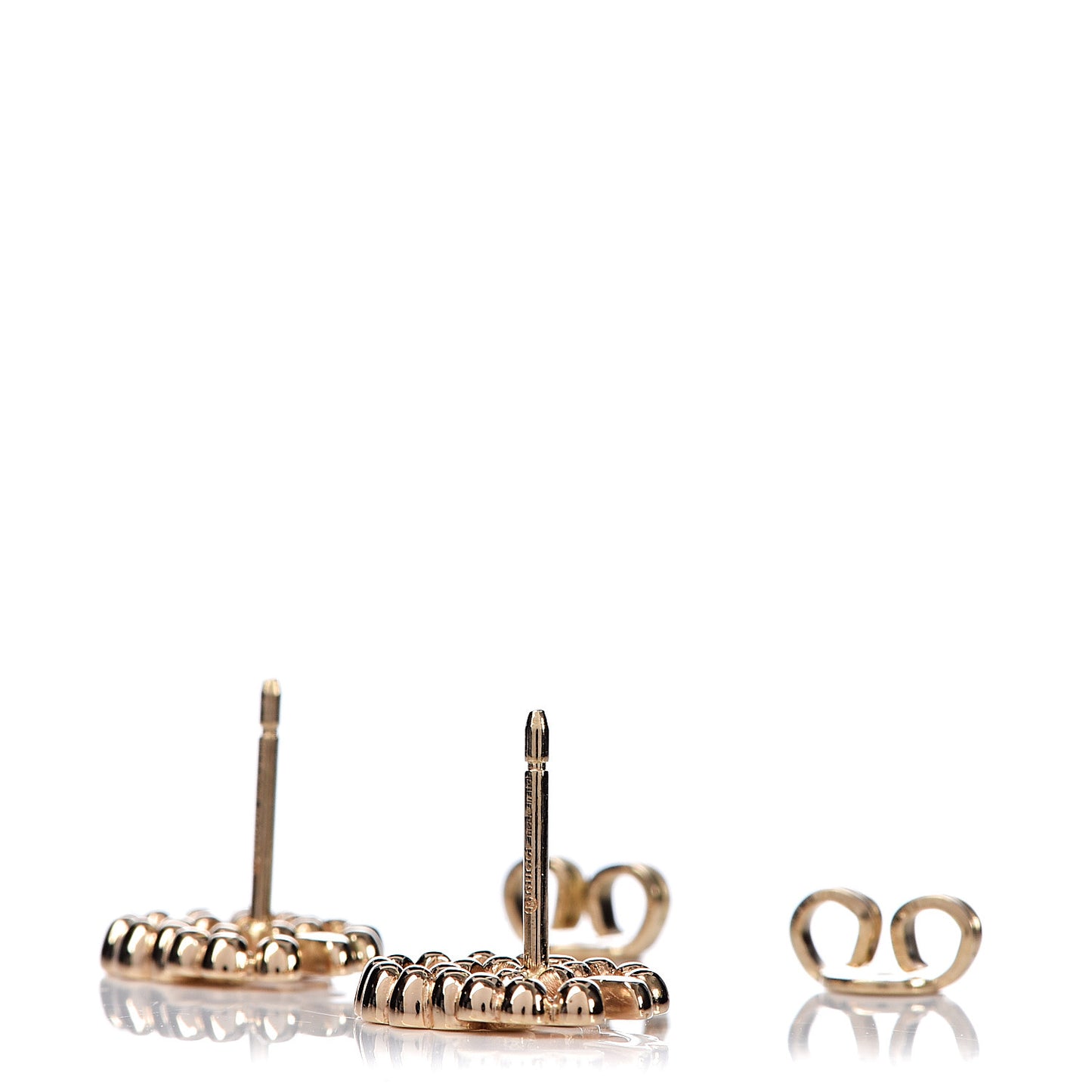 18K Yellow Gold Running G Scalloped Stud Earrings
