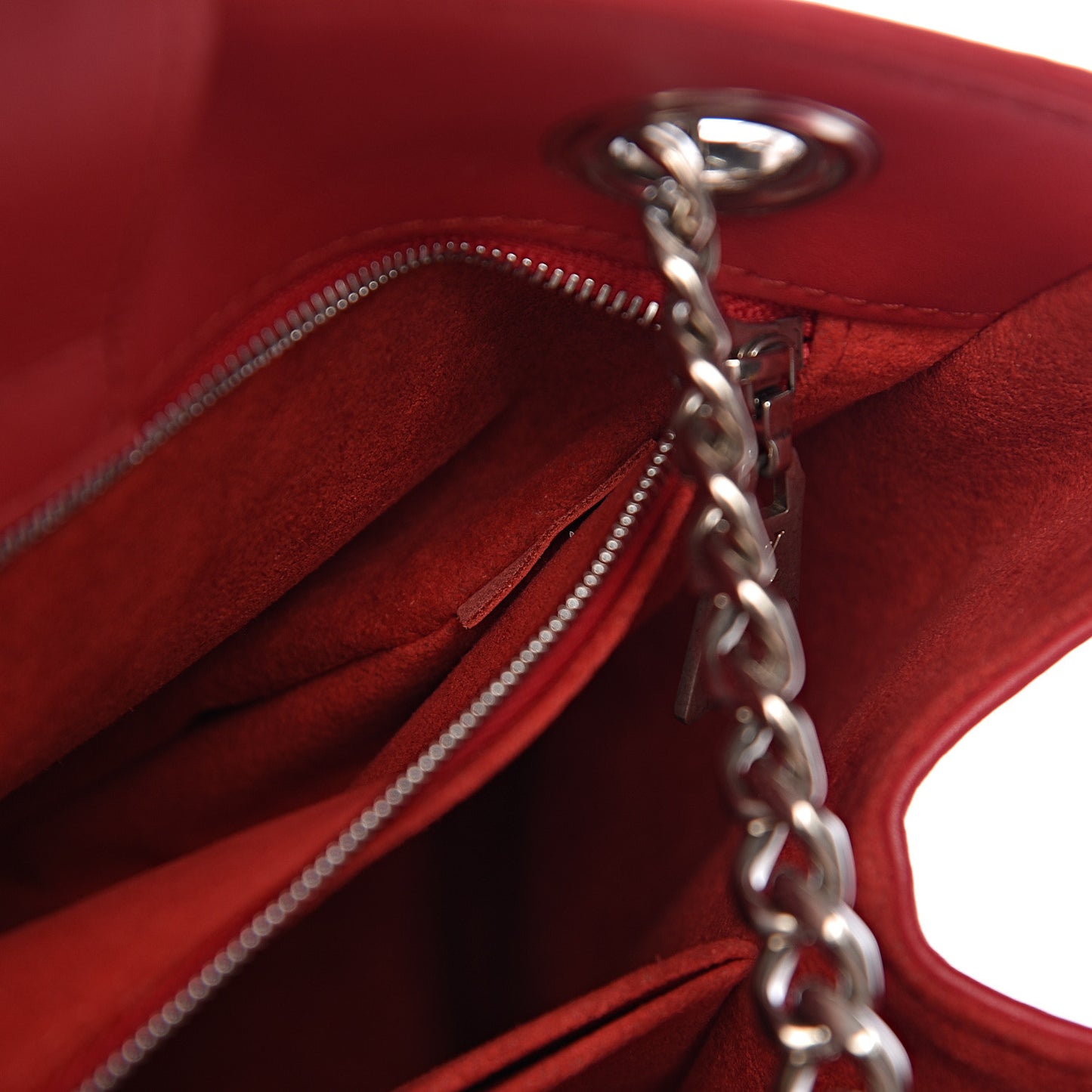 Calfskin New Wave Chain Tote Ecarlate