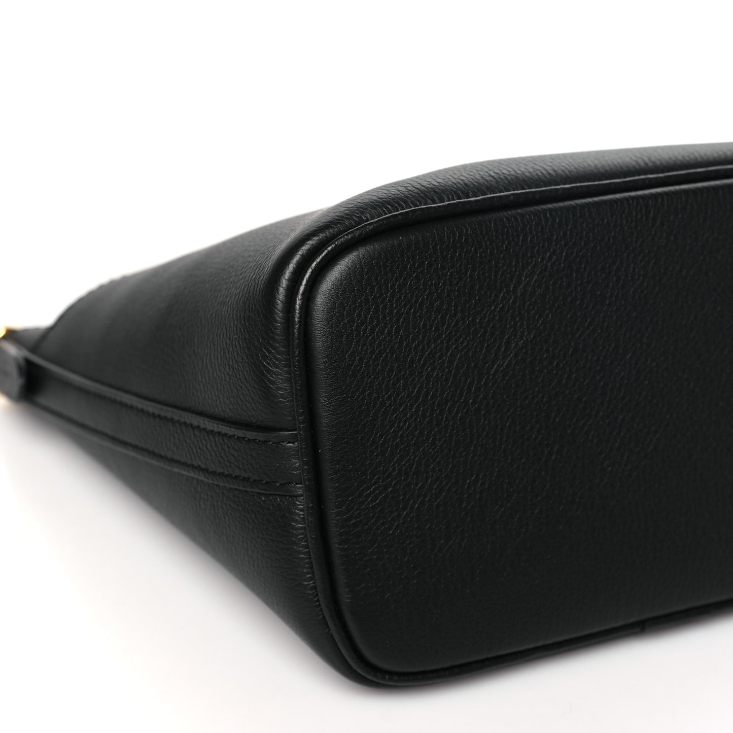 Calfskin Lock and Walk Bucket Black