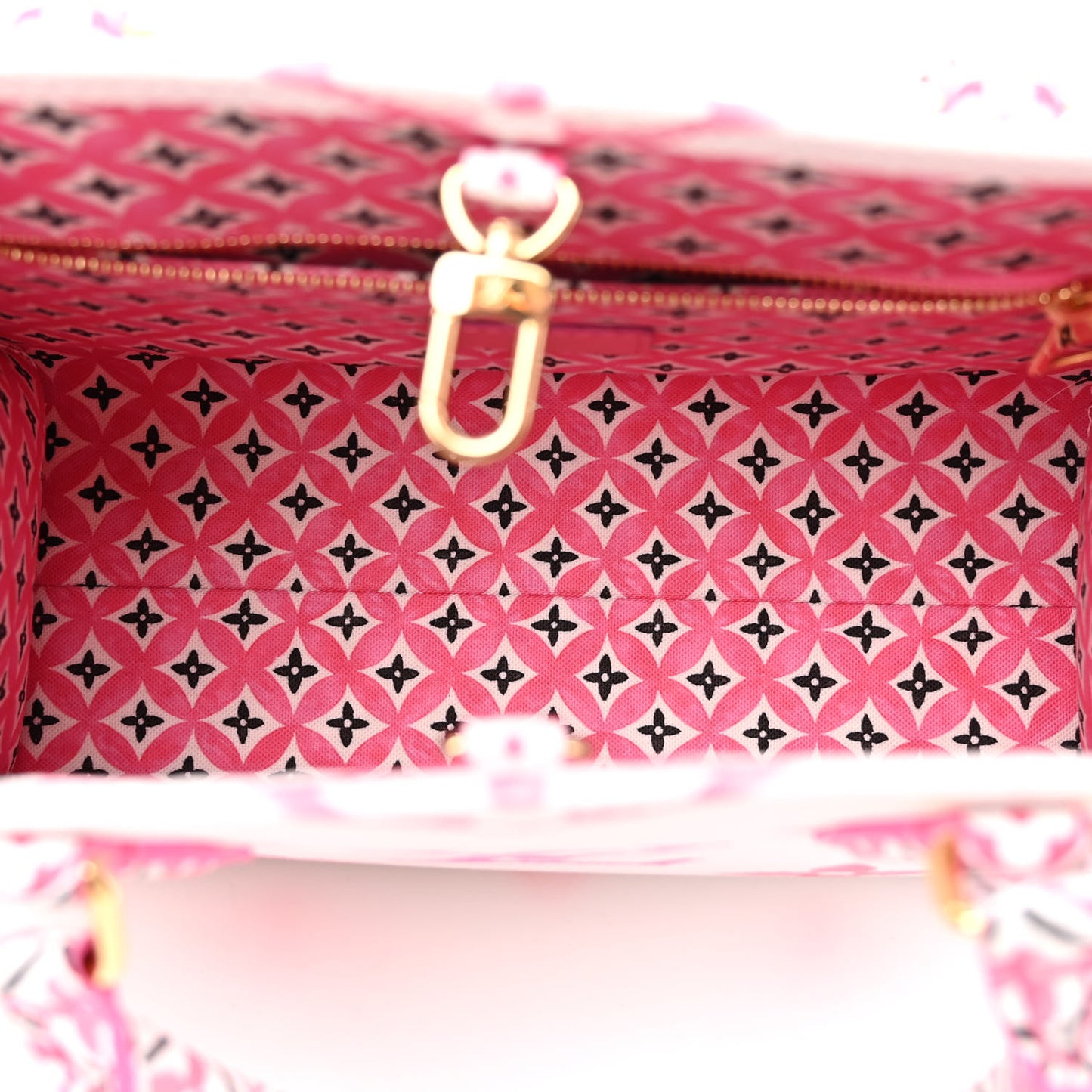 Monogram Giant By The Pool 2.0 Onthego PM Pink
