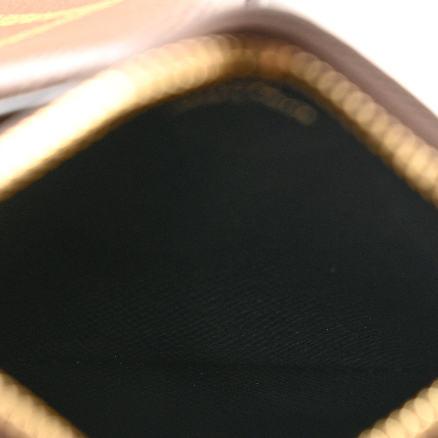 Louis Vuitton Reverse Monogram Giant Trio Pouch 6 of 9