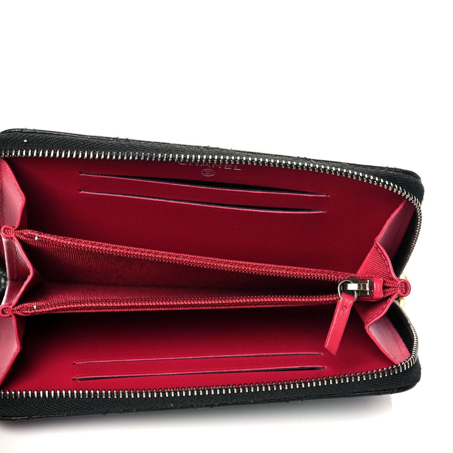 Aged Calfskin Quilted Small Gabrielle Zip Around Wallet Black