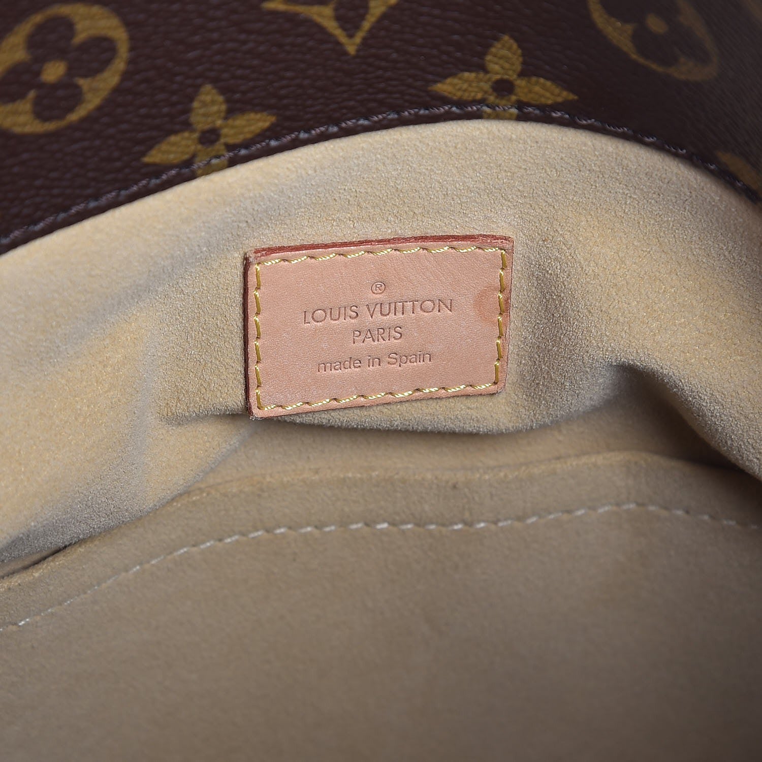 Louis Vuitton Monogram Artsy MM 6 of 8