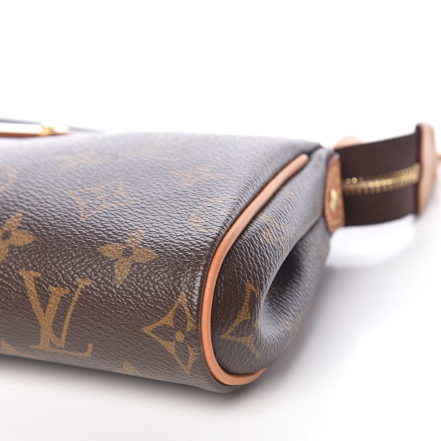 Louis Vuitton Monogram Eva Clutch 9 of 10