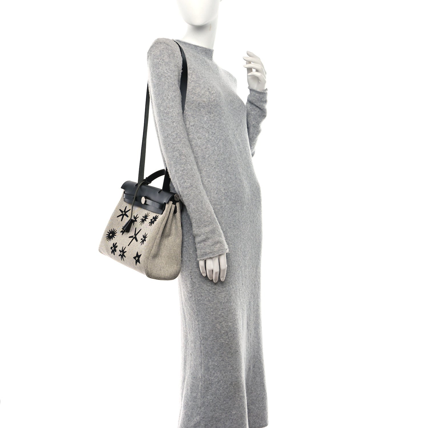 Hermes H Plume Canvas Vache Hunter Circuit Rider Hobnailed Herbag Zip Retourne 31 PM Black Ecru 2 of 11