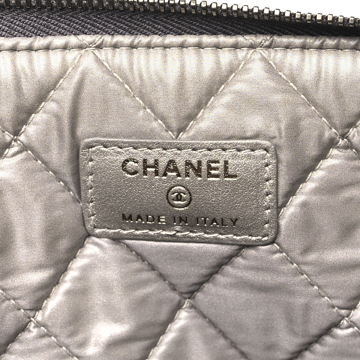 Chanel Cracked Metallic Calfskin Quilted Large Boy Cosmetic Case Dark Silver 6 of 11