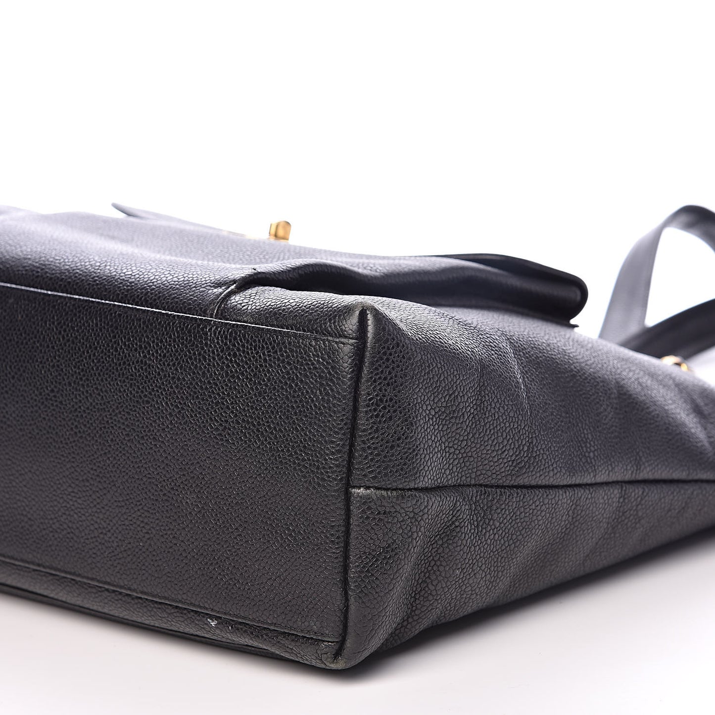 Caviar CC Shoulder Bag Black