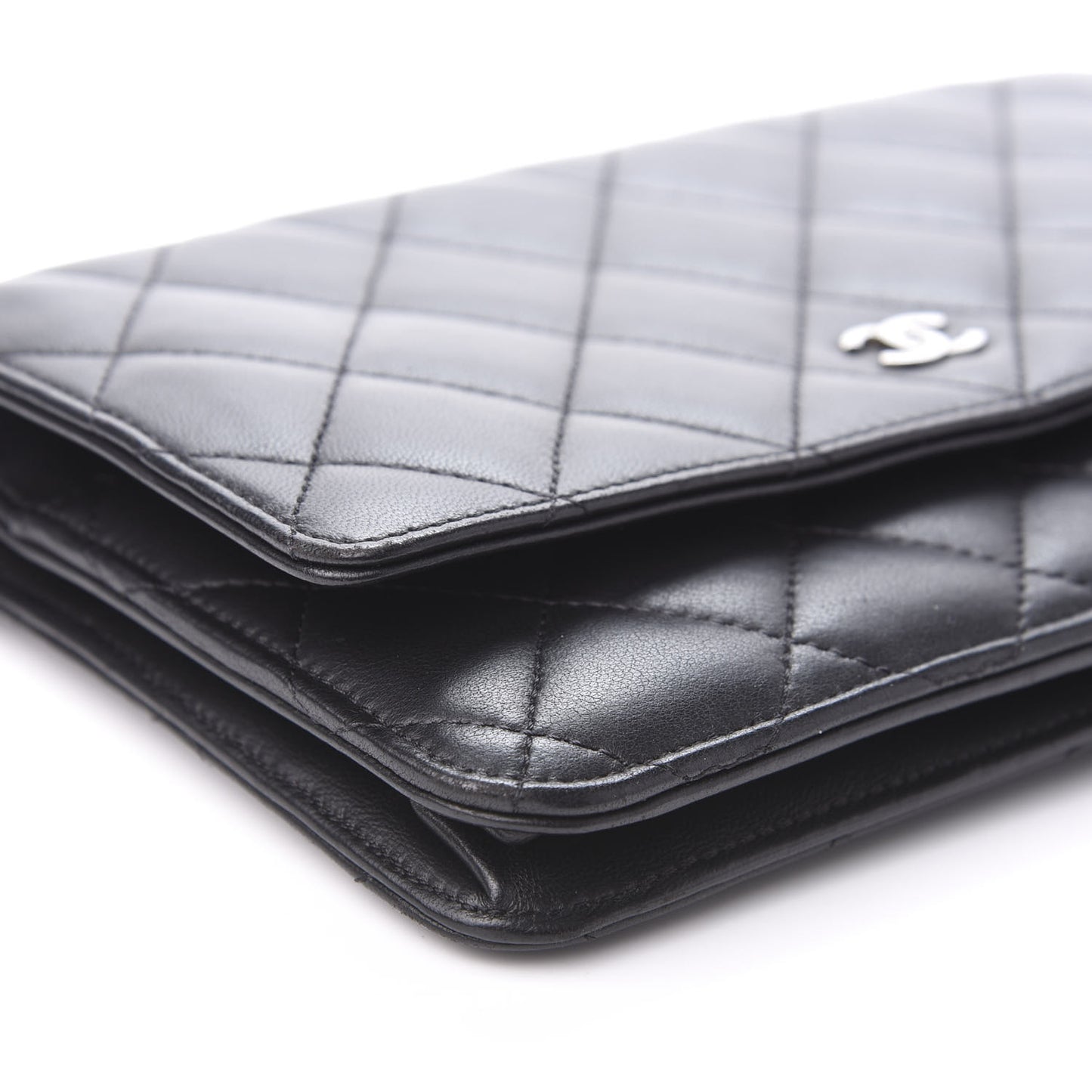 Lambskin Quilted Wallet On Chain WOC Black