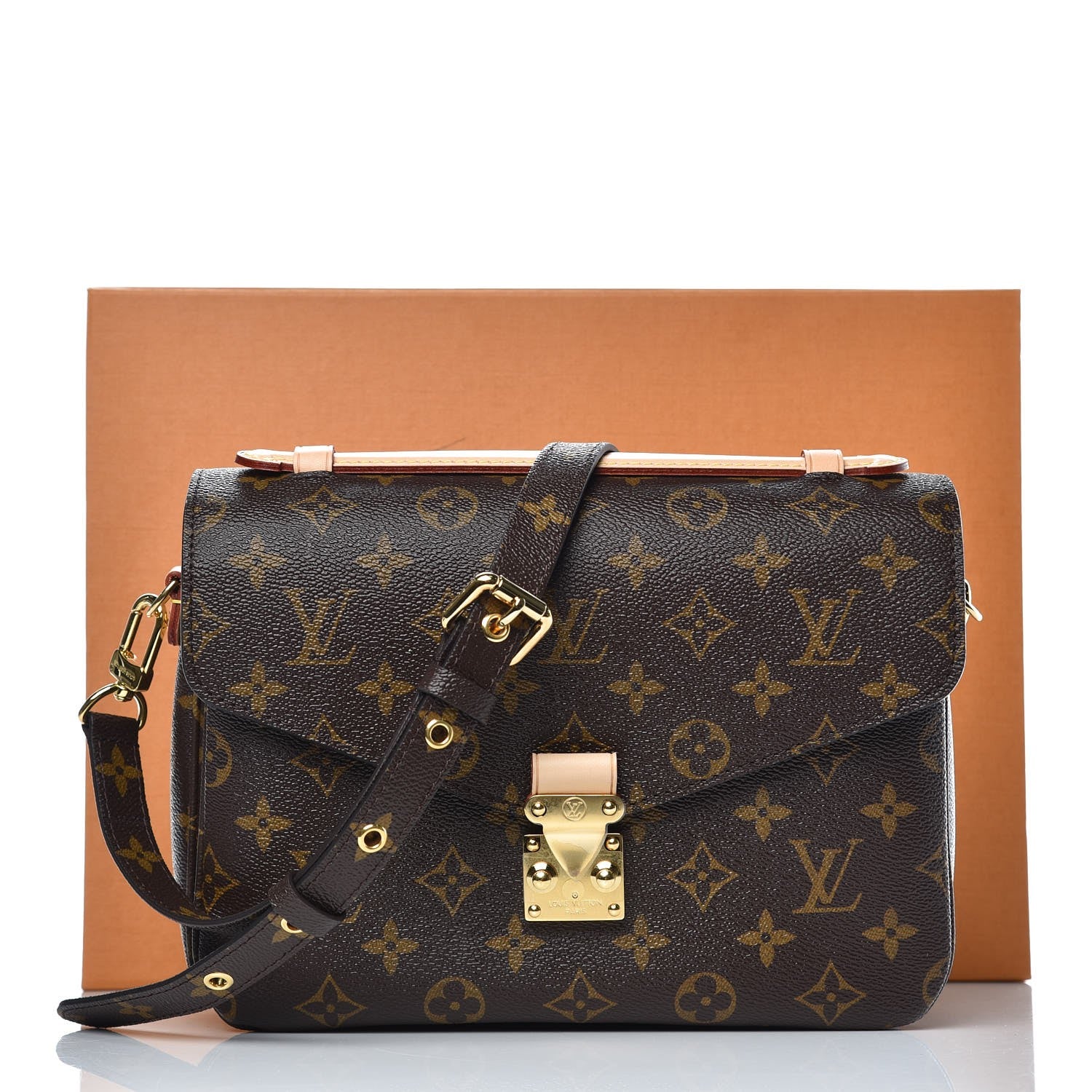 Louis Vuitton Monogram Pochette Metis 9 of 9