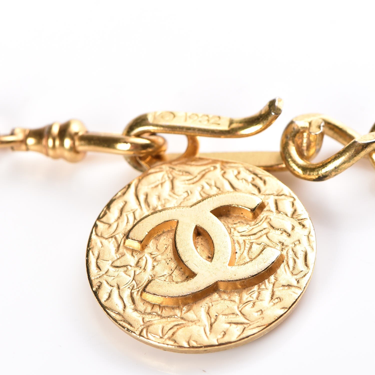 Chanel Metal Chain CC Medallion Belt Gold 4 of 6