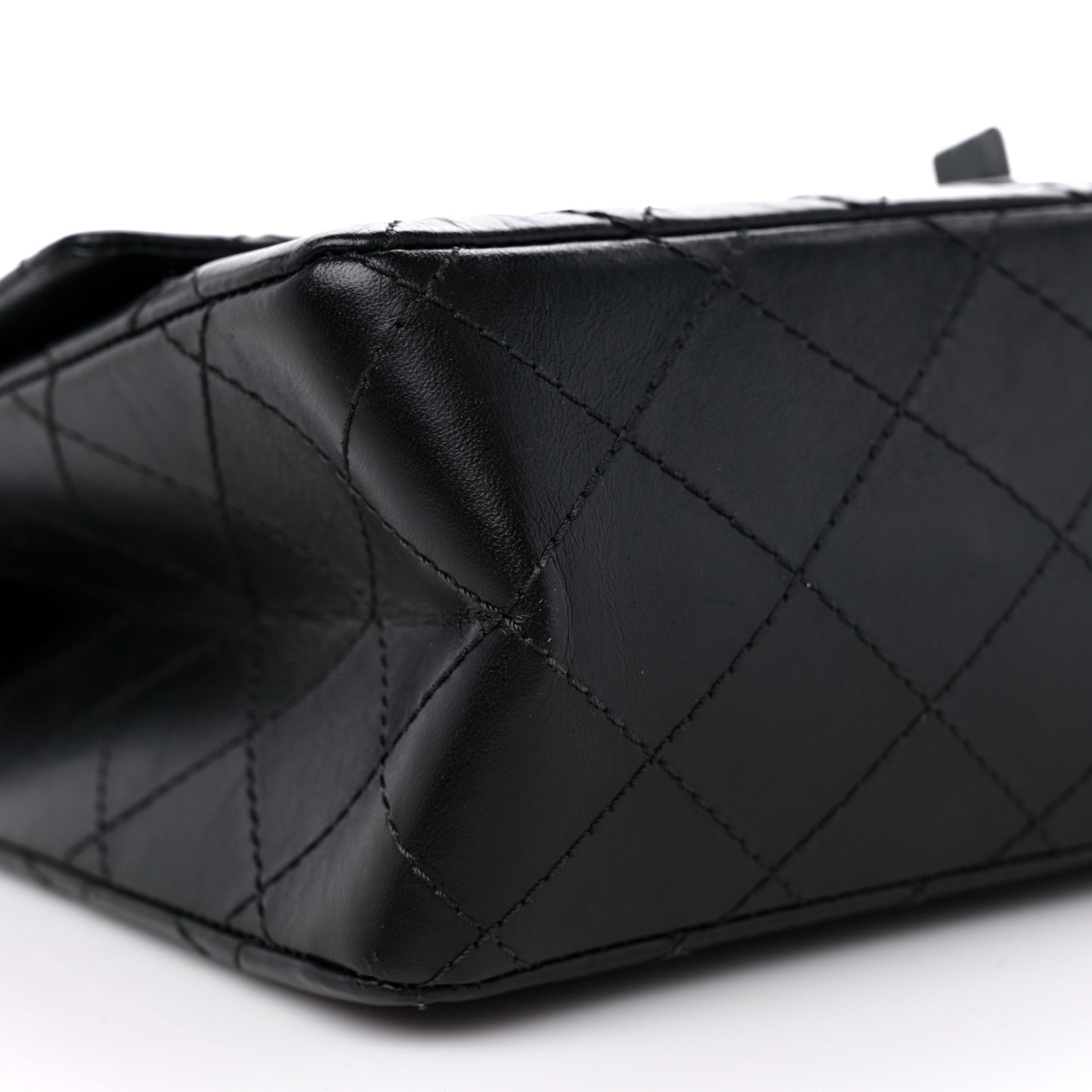 Aged Calfskin Quilted 2.55 Reissue 226 Flap So Black