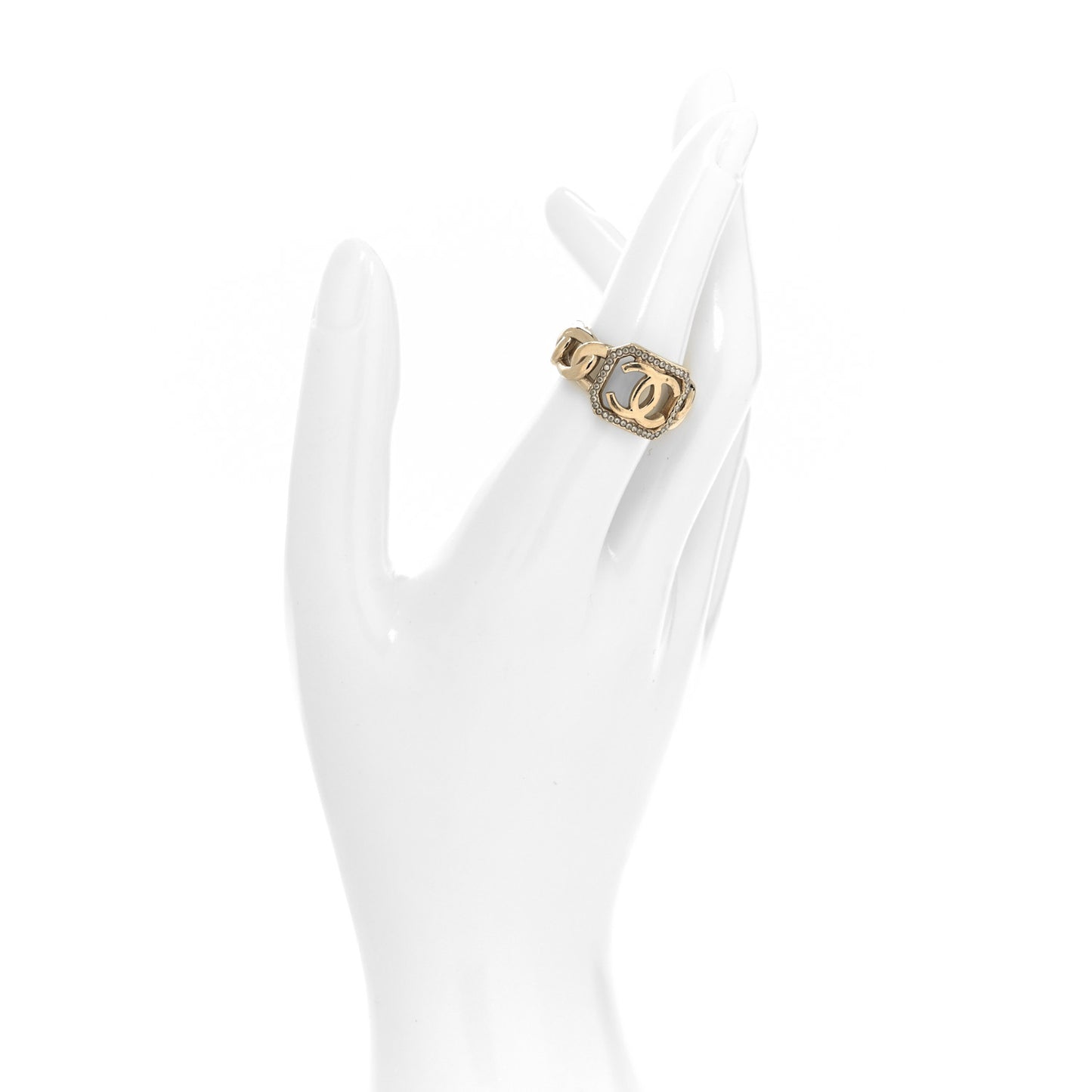 Pearl CC Vendome Ring 54 6.75 Gold