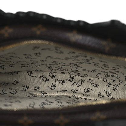 Louis Vuitton Epi Grace Coddington Catogram Chain Pochette Black 5 of 12