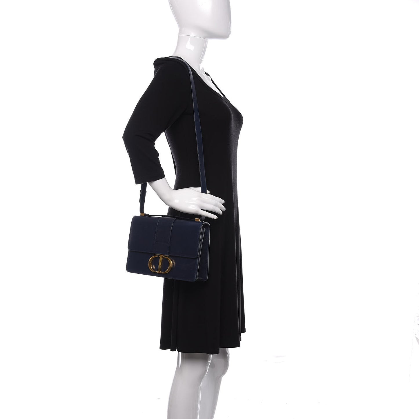 Shiny Crinkled Lambskin 30 Montaigne Flap Bag Indigo