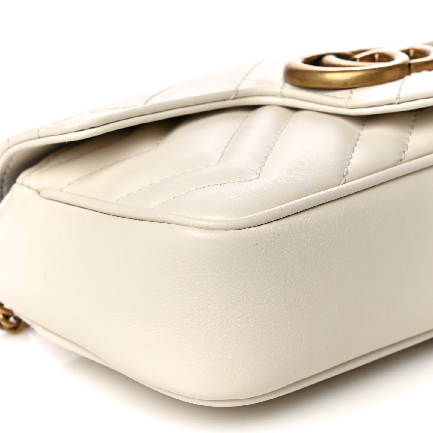 Calfskin Matelasse Super Mini GG Marmont Shoulder Bag White