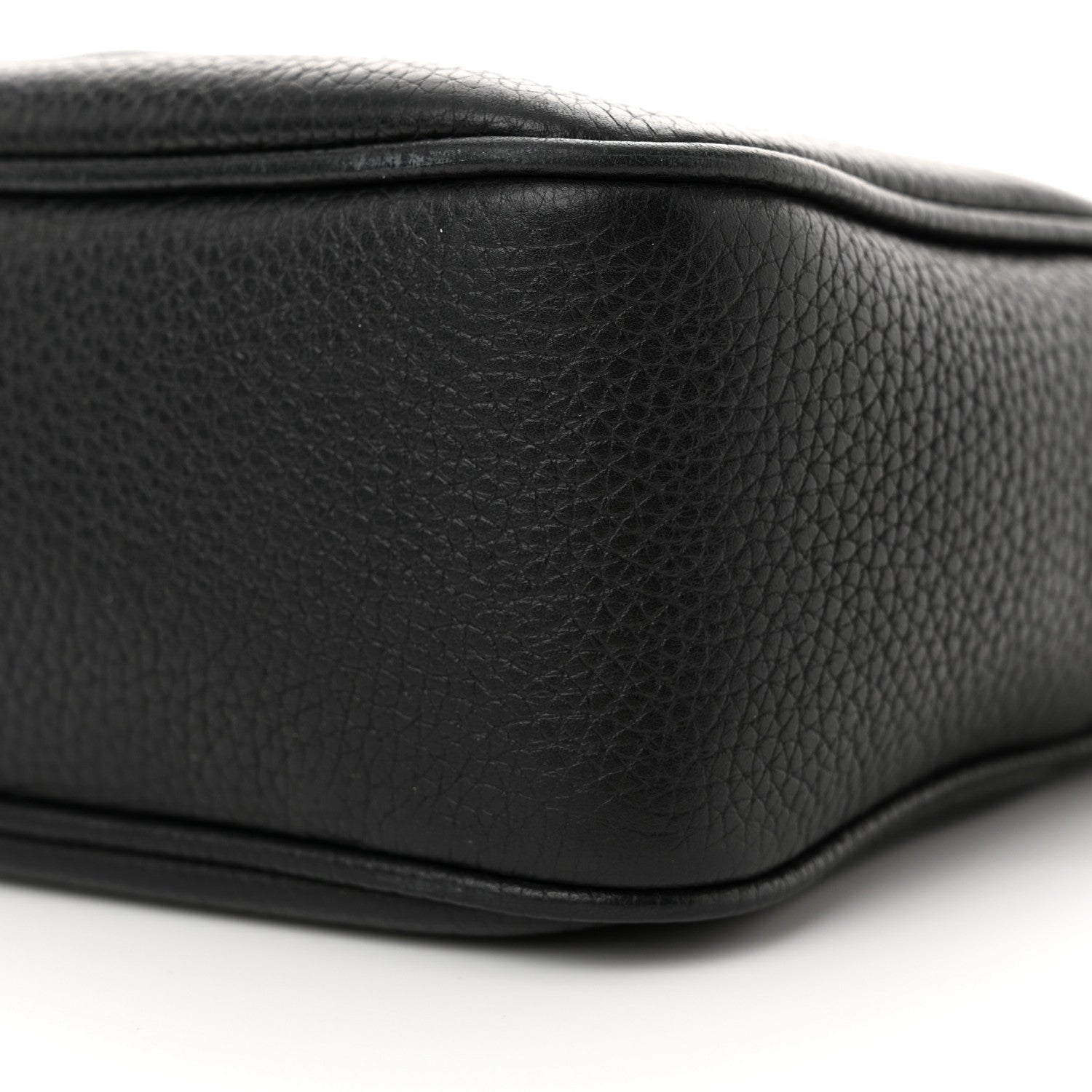 Gucci Pebbled Calfskin Small Soho Disco Bag Black 10 of 15
