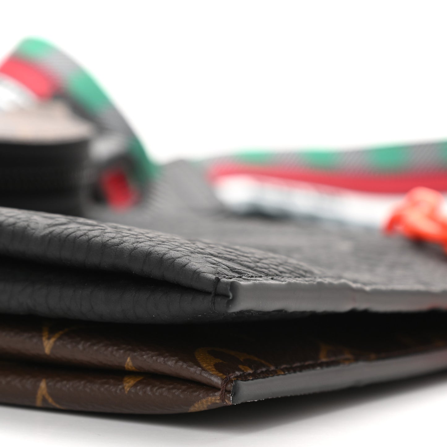 Taurillon Monogram Trio Messenger Black Multicolor