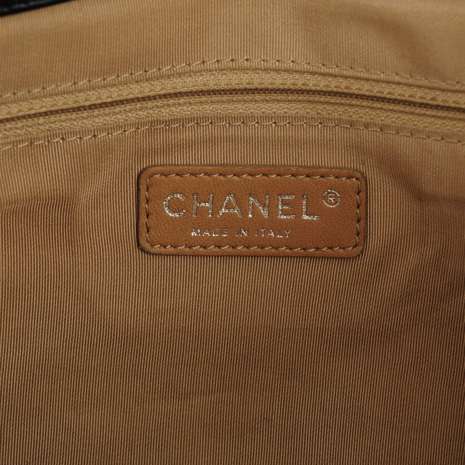 Chanel Caviar Quilted Expandable Zip Shoulder Bag Black 6 of 7