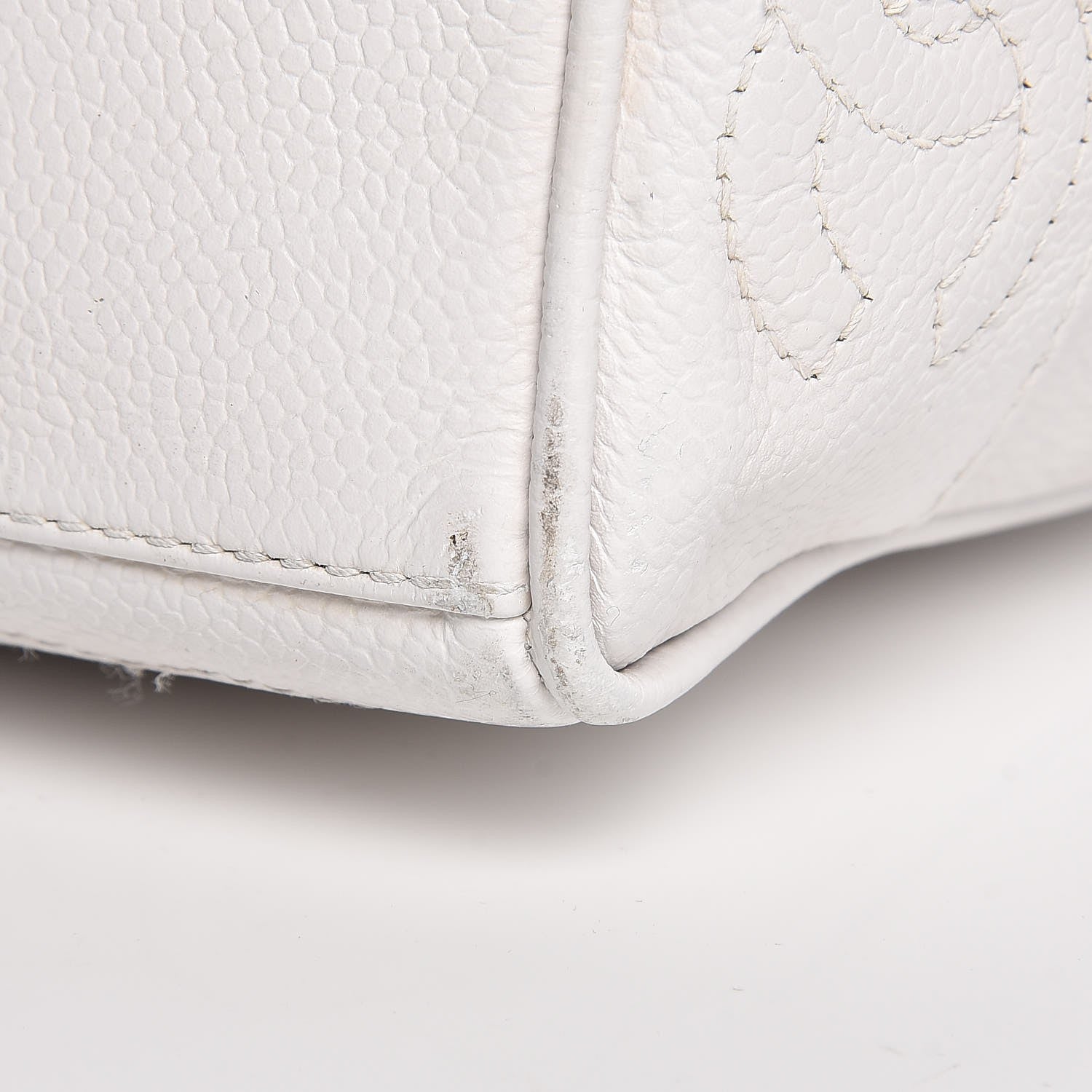 Chanel Caviar CC Shoulder Bag White 11 of 12