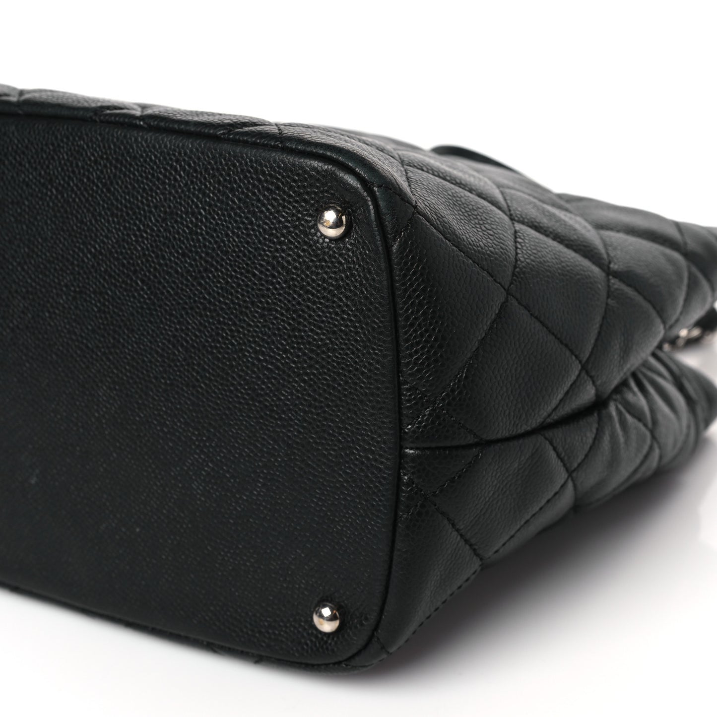 Caviar Quilted CC Timeless Soft Tote Black