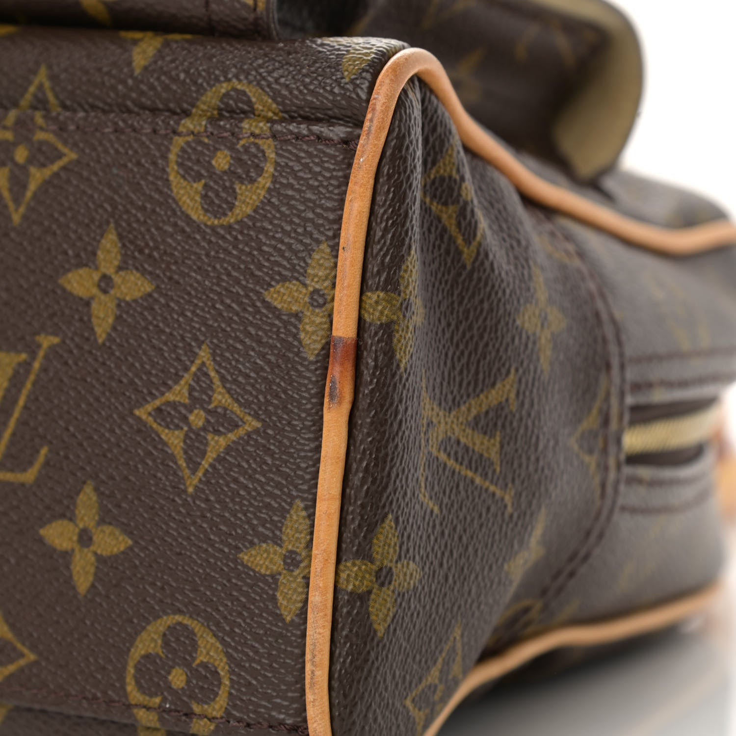 Louis Vuitton Monogram Manhattan PM 12 of 13