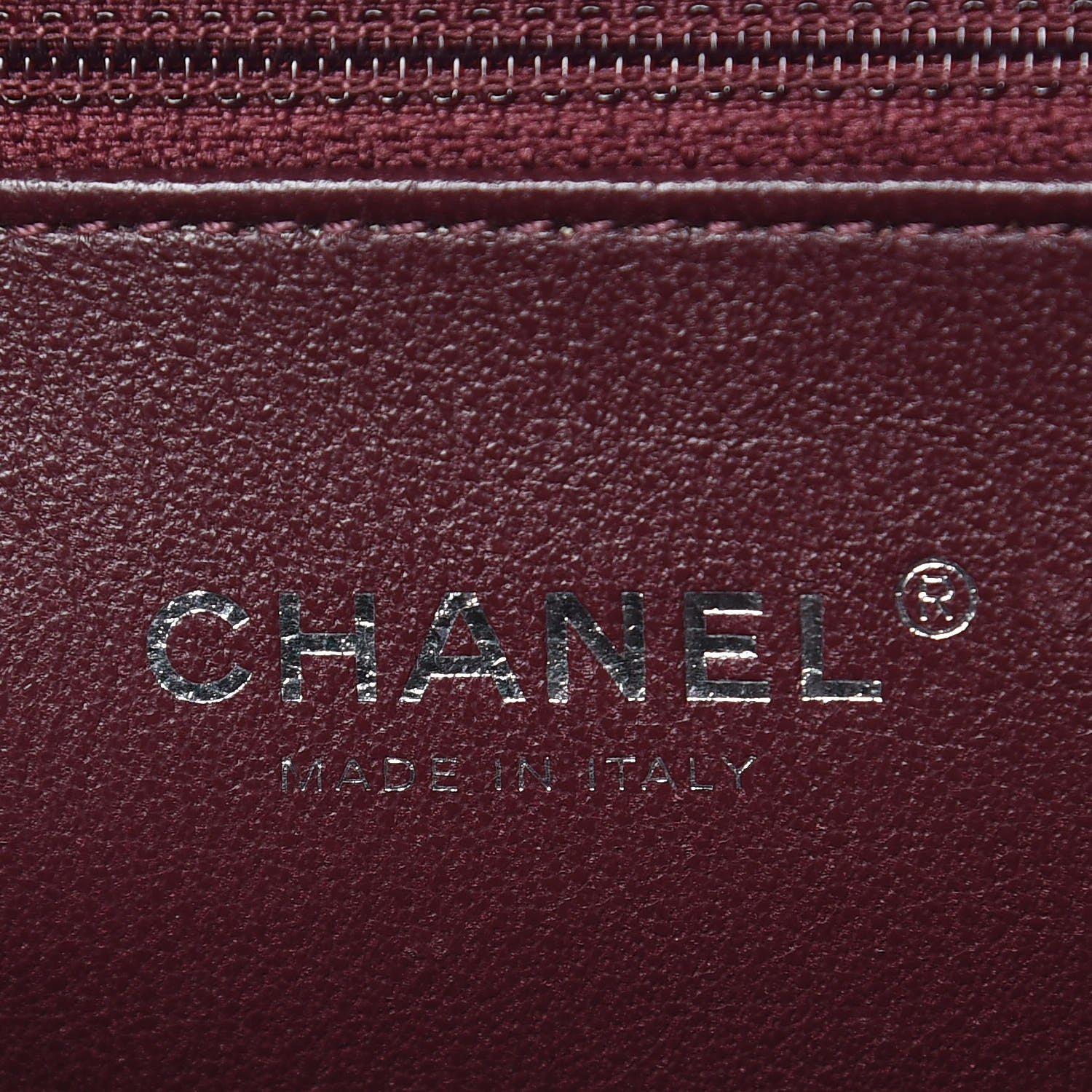 Chanel Metallic Caviar Quilted Medium CC Filigree Vanity Case Silver 6 of 13