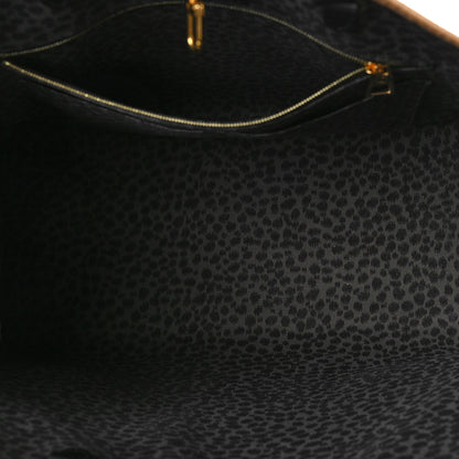 Louis Vuitton Monogram Giant Wild At Heart Onthego GM Arizona 5 of 10