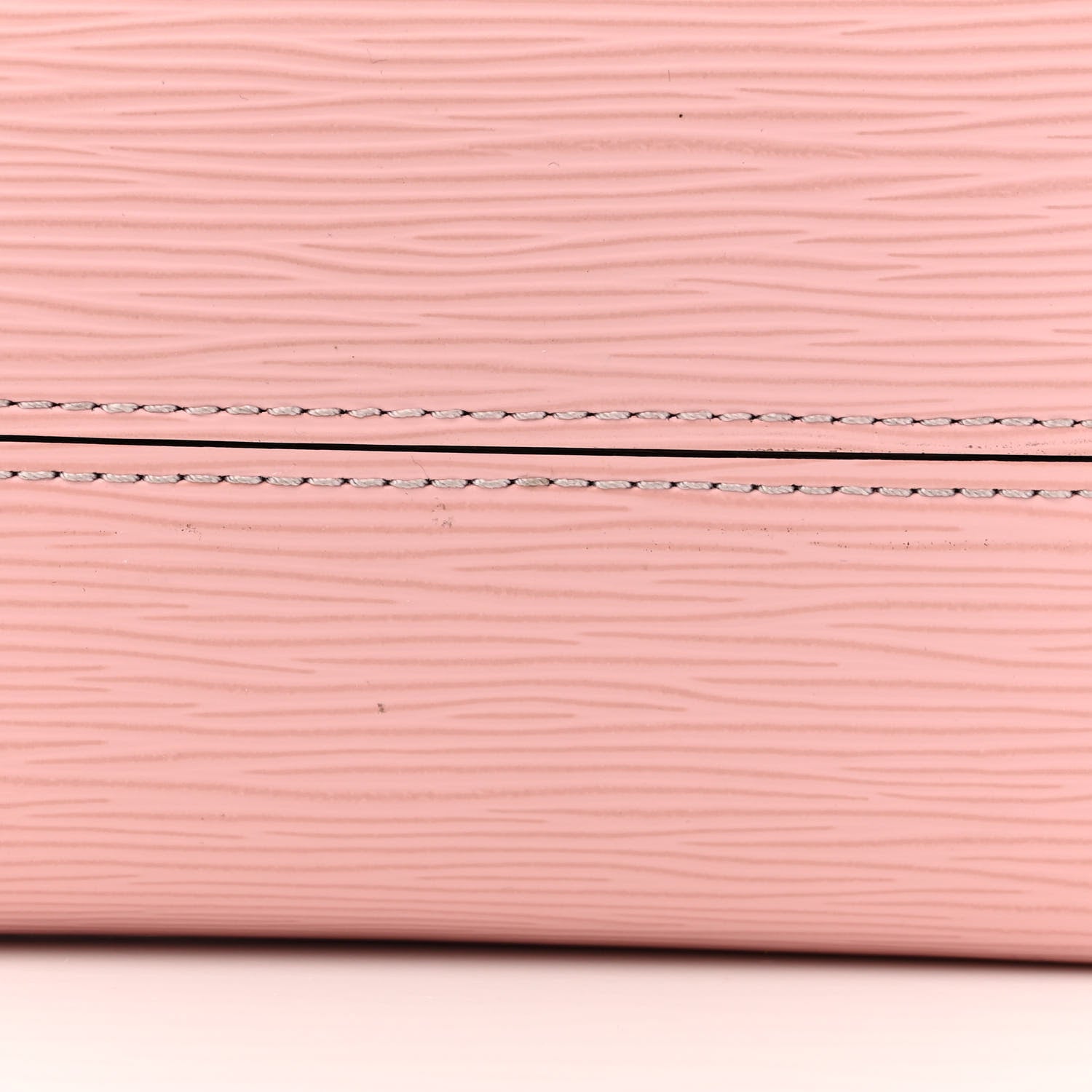 Louis Vuitton Epi Cluny BB Rose Ballerine 13 of 14