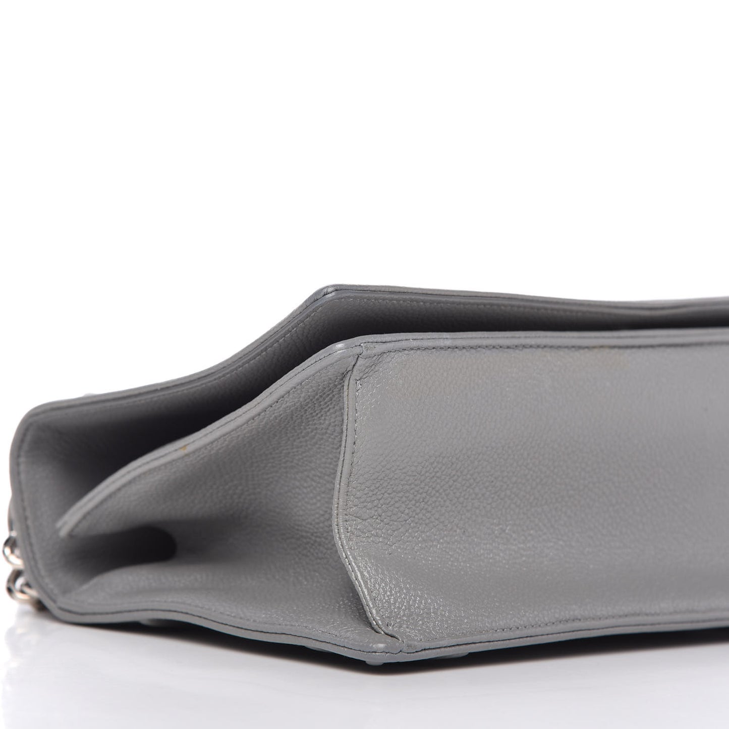 Grained Calfskin Medium Diorama Flap Bag Gris