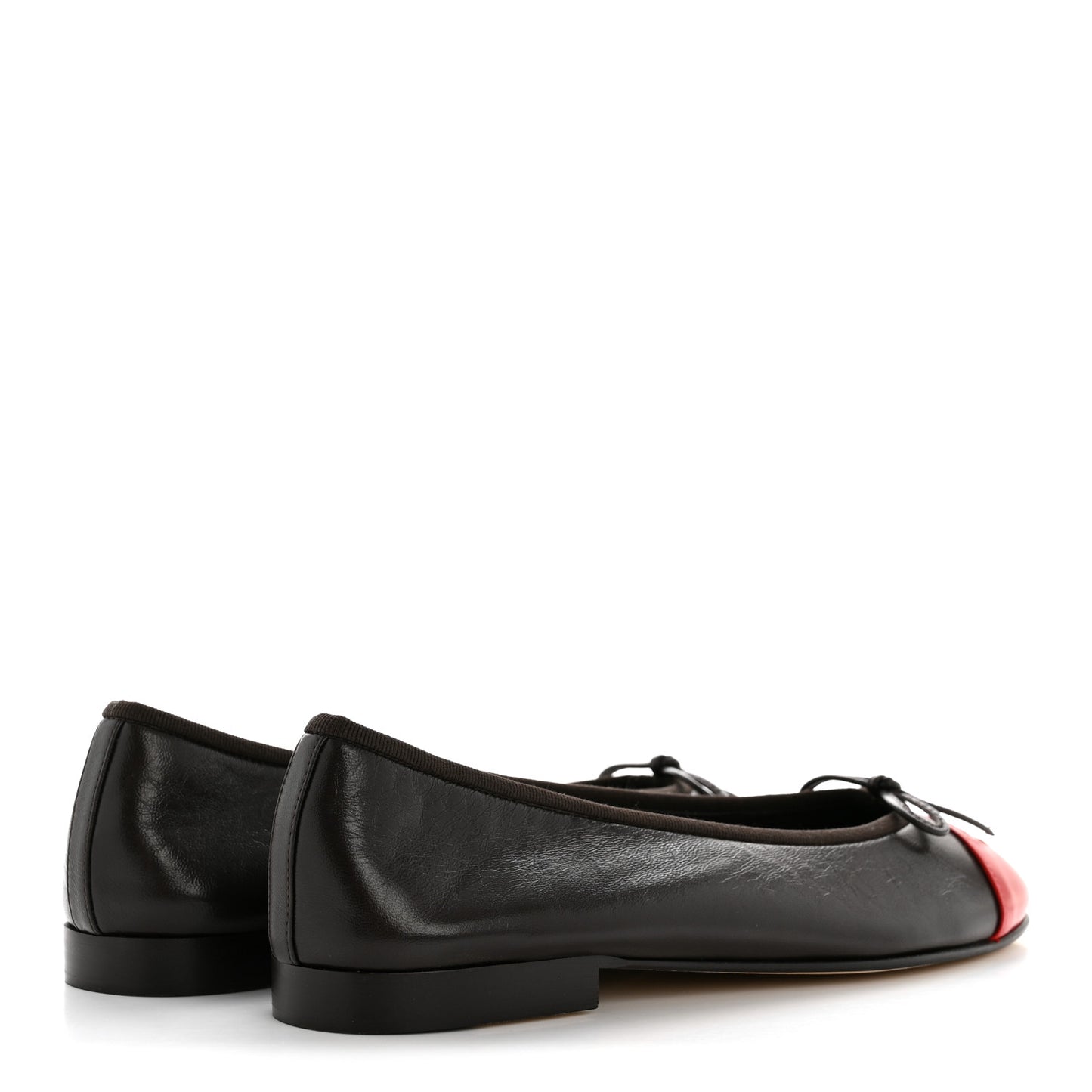 Crumpled Shiny Lambskin Cap Toe CC Ballerina Flats 39 Dark Brown Red