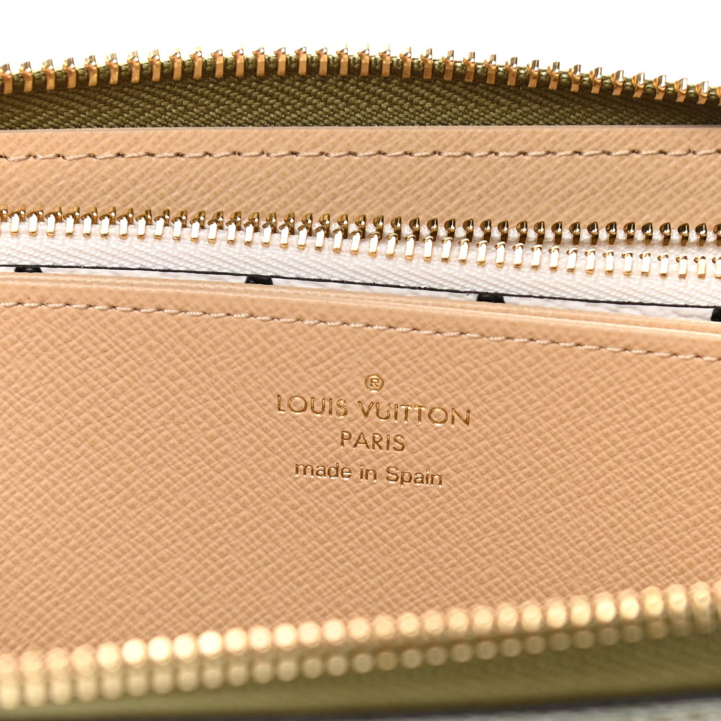 Monogram Giant Zippy Wallet Kaki White
