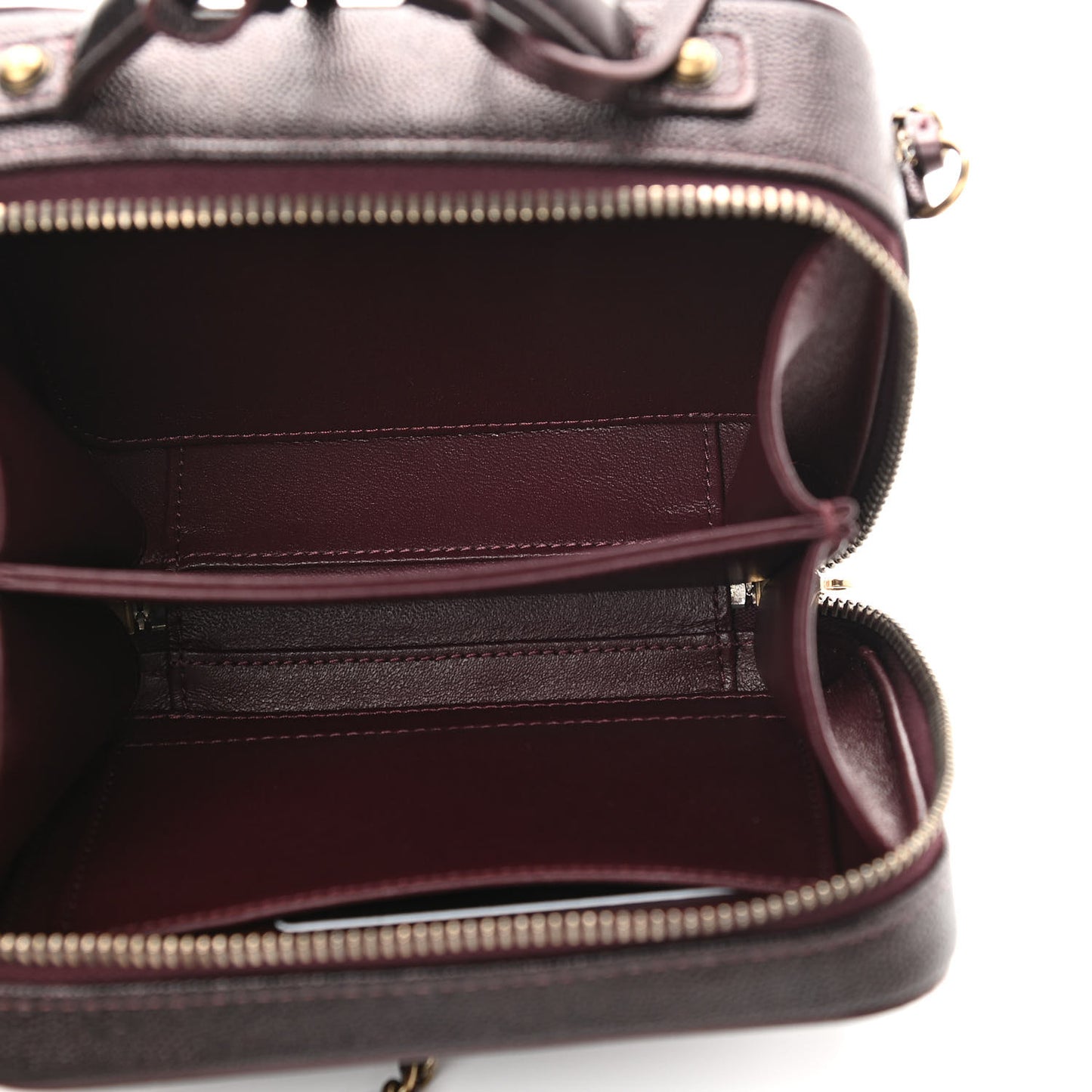 Caviar Quilted Small CC Filigree Vanity Case Burgundy